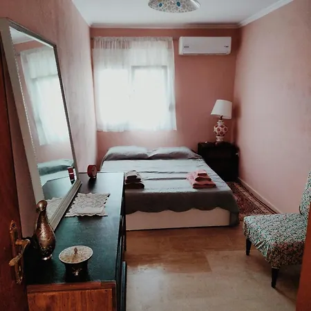 Kali Sunnyside Up Nyaraló